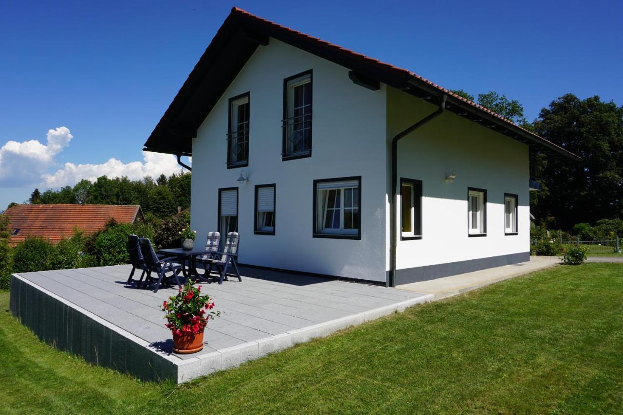 Ferienhaus Englburg In Absolut Ruhiger Lage Tittling ภายนอก รูปภาพ