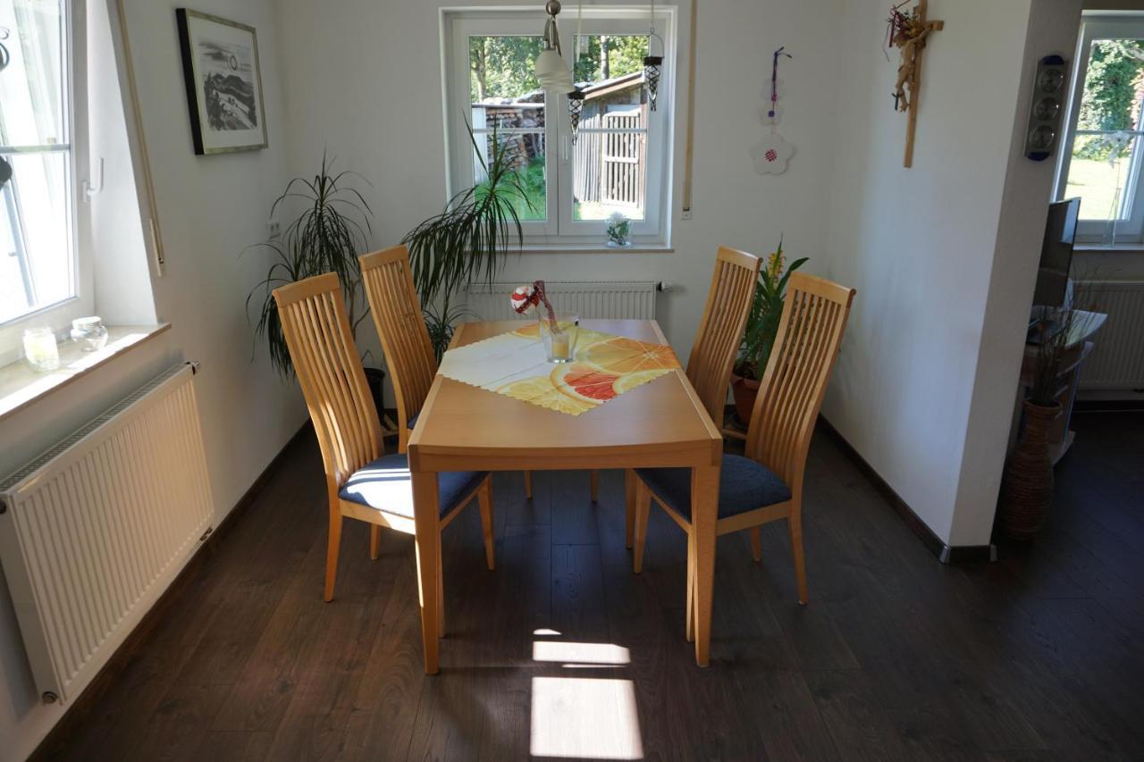 Ferienhaus Englburg In Absolut Ruhiger Lage Tittling ภายนอก รูปภาพ